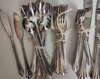 Retroneu Stephanie Stainless Steel Flatware Piece - You Pick Your Own! - View #4