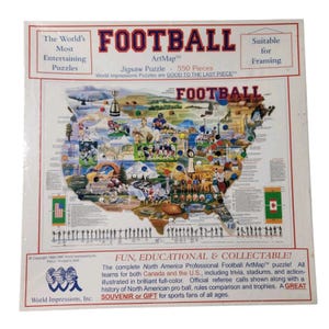 Könnte beinhalten: Ein 550-teiliges Puzzle mit einer Karte von Nordamerika und Fußballmotiven. Das Puzzle trägt den Titel "Football ArtMap" und wird als "Spaß, lehrreich und sammelwürdig!" beschrieben.