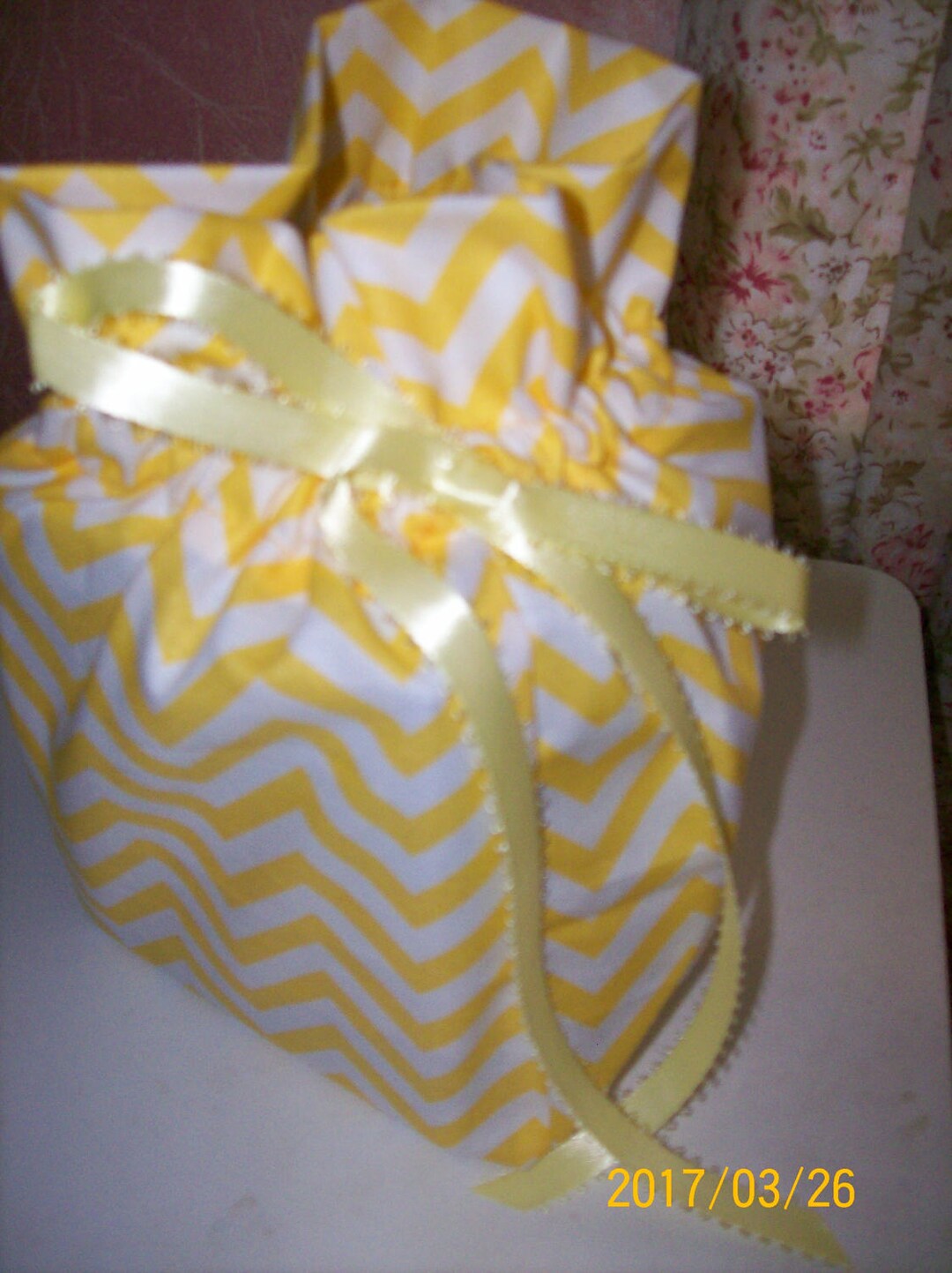 Yellow & White Tissue Box/Toilet Paper Cover Etsy.de
