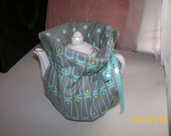 Aqua on Gray Small Reversable Teapot Cozy 2-4 cup