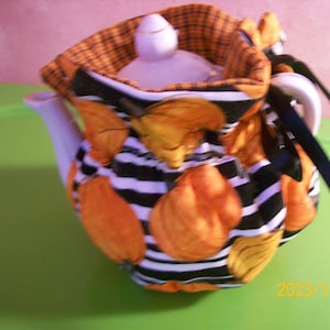 Pumpkin Small Tea Cozy- Insulated - Reversible