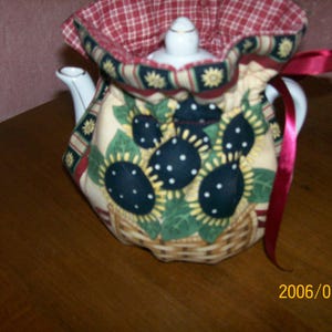 Sunflower Small Tea Cozy- Insulated - Reversible