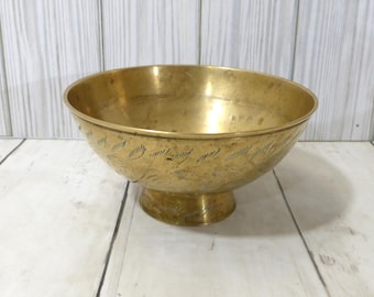 Vintage Brass Etched Pedestal Blowl Leaf Design  Coin Keys Trinkets Shelf Styling Boho Traditional Eclectic Grand Millenial Decor