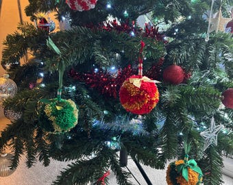 Christmas Pom Pom tree decorations (set of 5)