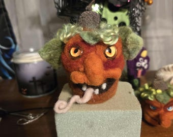 Calabaza de lana hecha a mano de 4 pulgadas