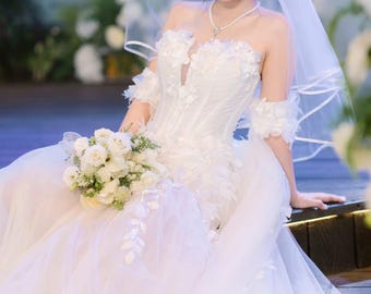 Elbow Length Wedding Veil: 80cm Tulle with White Satin Trim