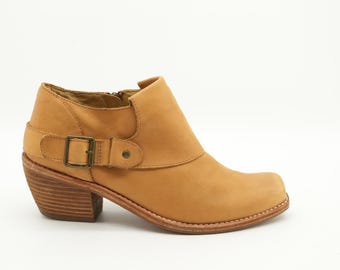 Vintage Tan Harness Short Ankle Booties Chelsea Square Toe Moto Boots Size 8.5