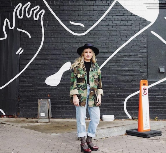 Vintage Camo Army Jacket: Button Down Military Su… - image 2