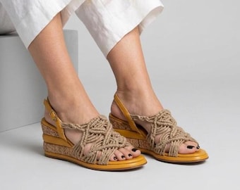 Vintage 60s Sandals Macrame Rope Lemon Yellow Basket Weave Espadrilles Wedges Size 8