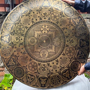 50-100cm Tibetan Gong High Quality Authentic AUM Gong handmade in Nepal - Meditation, Yoga, Sound Healing, Sound Bath Gong, Chakra Balancing