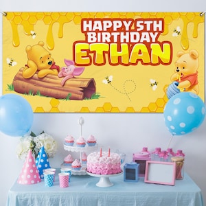 Winnie the Pooh Birthday Banner, Winnie the Pooh Personalized banner, Winnie Banner, Party decor C1EO13