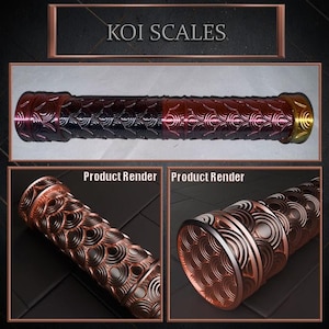 Può includere: Oggetto cilindrico con un motivo dettagliato a squame di koi, con una sfumatura di colori dal rosso scuro al nero, con accenti dorati. Il testo "KOI SCALES" è visualizzato in alto.