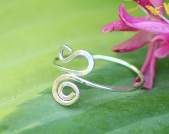 Hammered Sterling Silver Toe Ring: Adjustable Boho Knuckle Ring