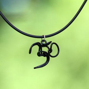 Black wire wrapped Om symbol pendant ~ Yoga pendant ~ Wire wrapped Ohm pendant ~ Black Om pendant