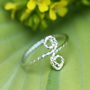 Sterling Silver Adjustable Midi Ring ~ Wire Wrapped Knuckle Ring ~ Minimalist Ring ~ Twisted Rosette ~ Above knuckle Ring Sterling Silver