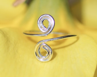 Sterling Silver Adjustable Toe Ring ~ Wire Wrapped Toe Ring ~ Minimalist Ring ~ Rosette Toe Ring Sterling Silver~Adjustable Midi Ring Silver