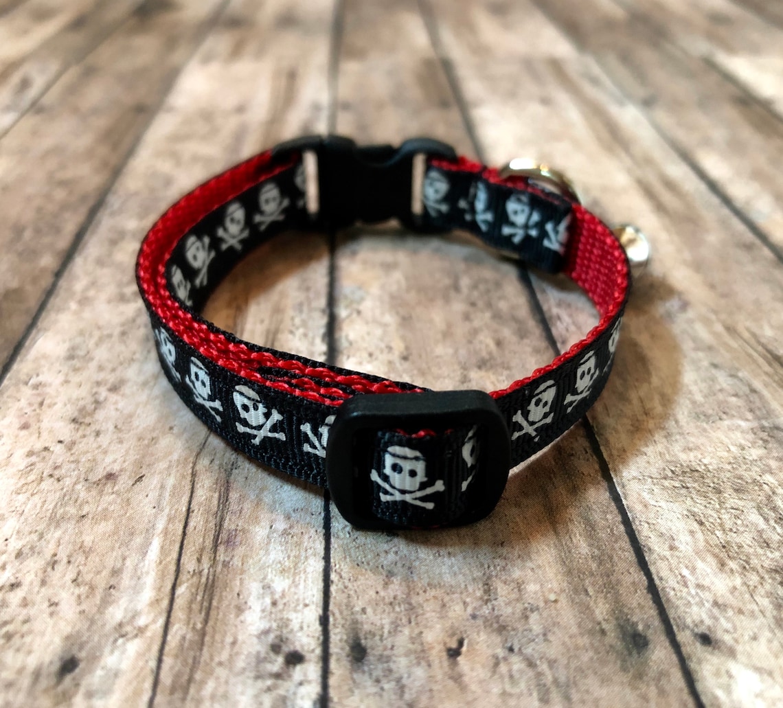 Skull and Crossbones Cat Collar Pirate Breakaway Cat Etsy
