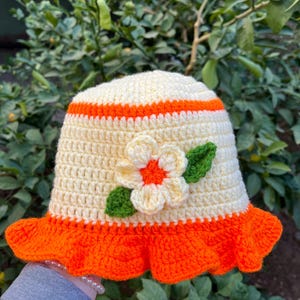 Orange Blossom Crochet Bucket Hat. Strawberry Shortcake. Flower Themed Bucket Hat. Orange Colored Handmade Bucket Hat. Halloween Bucket Hat.