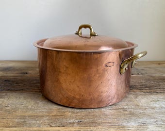 Gorgeous Antique E Dehillerin Copper Stew Pot with Lid  - 26cm