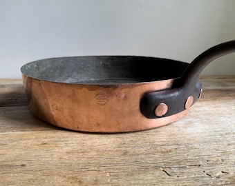 Antique Hammered Copper Saute Pan – L Barth & Son New York 43cm