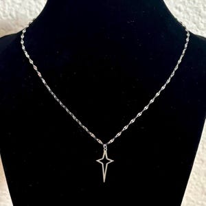 Stainless steel silver star charm necklace | aesthetic grunge streetwear style necklace | water-resistant silver jewelry | gift for teenager