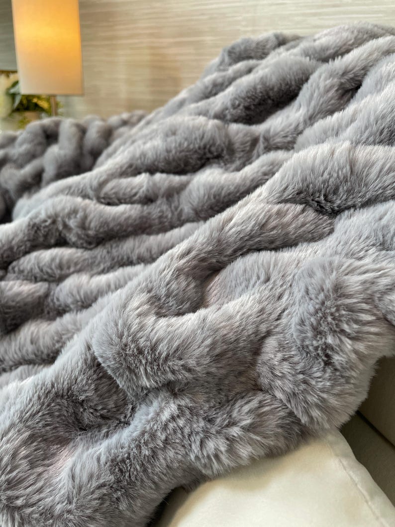 Cloud9Blanket Faux Fur Blanket - Thumbnail 3