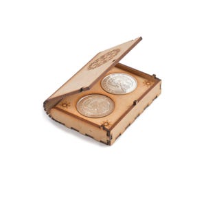 Wooden Silver Coin Box for Gold & Silver Coins | Personalised Engravable Badge Box | Pin Collections, Perfect for Dog Tags, Challenge Coins