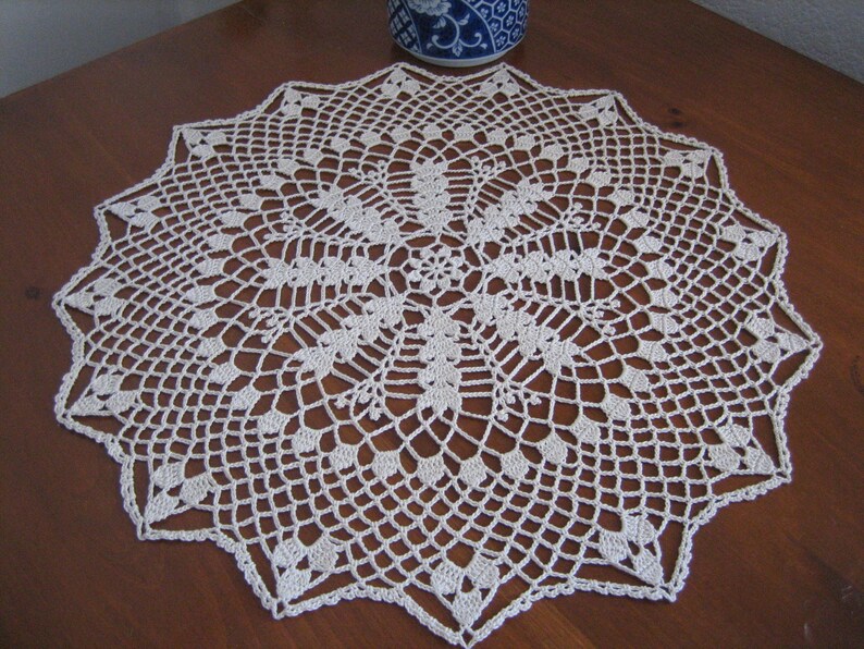 Classy, ecru , crochet doily, new image 4