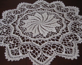 Crochet, art deco table center, doily, napkin, very detailed,cream, beige color. natural look,new, hand made by Demet, ready to mail