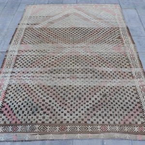 Vintage Kilim, Turkish Kilim, Embroidered Large Kilim, Anatolian Kilim, Rugs For Dining Room, 6.8x9.2 ft Brown Kilim, Authentic Turkish Rug,