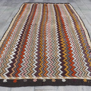 Large Kilim, Vintage Kilim, Turkish Kilim, Embroidered Oushak Kilim, Rugs For Living Room, 5.8x10.7 ft Pink Kilim, Ivory Flatweave Rug,