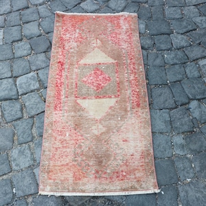 2x4 Small Rugs, Turkish Rug, Vintage Rug, Oushak Rug, Rugs For Entry, 1.6x3.3 ft Beige Rug, Turkish Rug With Geometric Pattern, Door Mat Rug