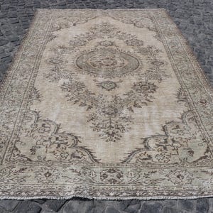 6x10 Large Rug, Vintage Rug, Turkish Rug, Antique Oushak Rug, Rugs For Bedroom, 5.9x9.3 ft Green Rug, Modern Minimalist Wool Rug,