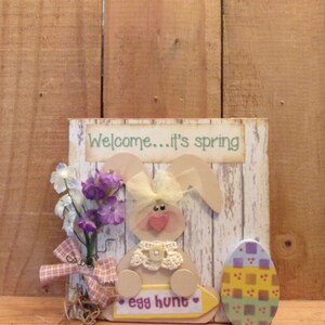 Welcome...It&#39;s Spring Bunny at the Garden Gate