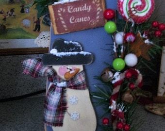 Flurry Snowman and Candy Cane Sign