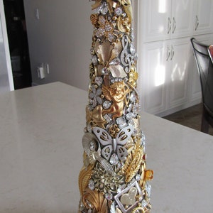 Large Jeweled Christmas Tree image 4