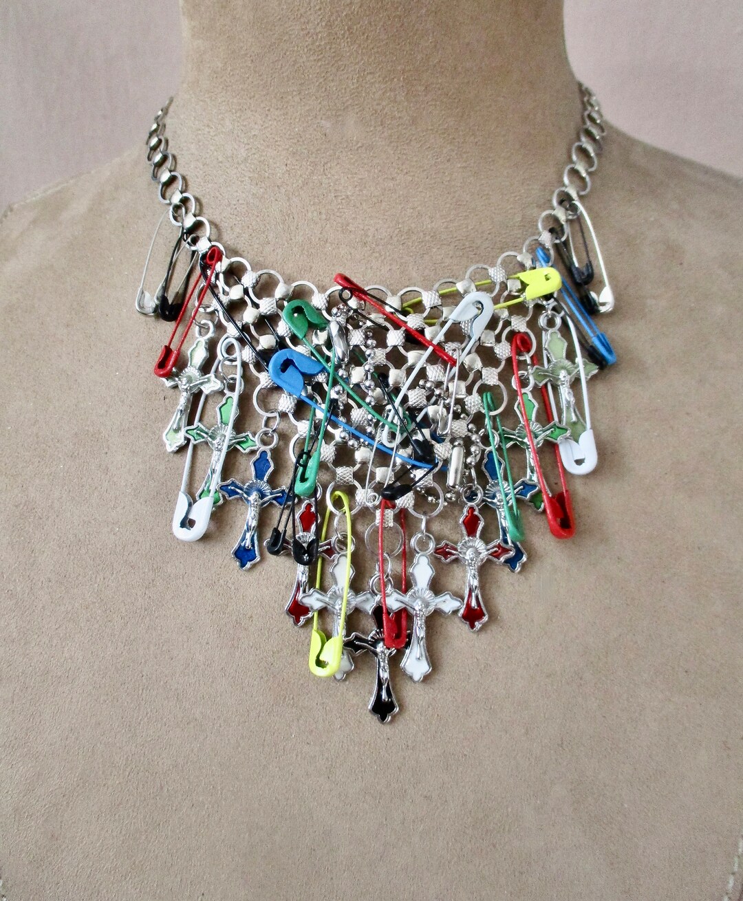 Mosh Pit Punk Rock Safety Pin Choker Necklace Cross Necklace Colorful