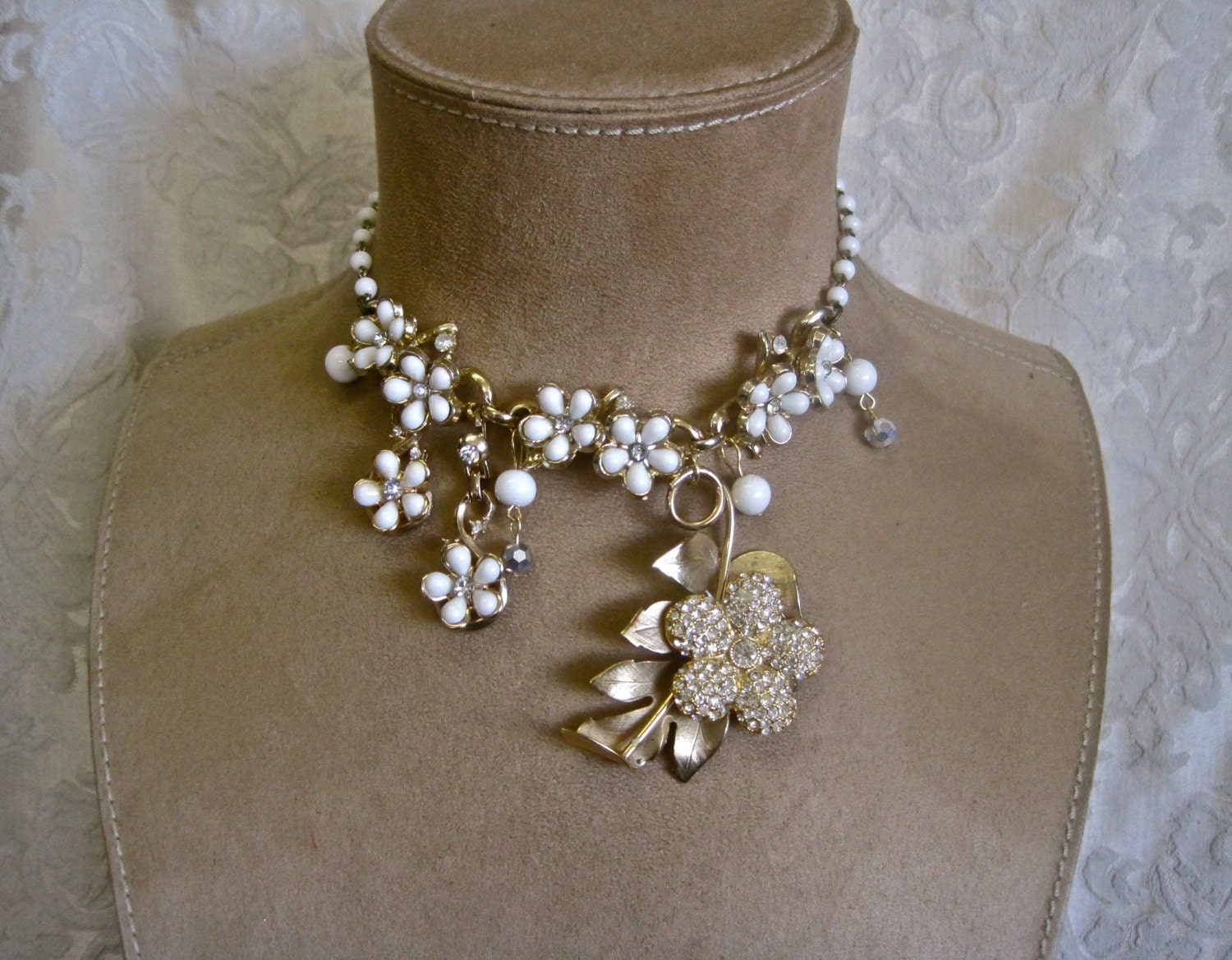 Full Bloom: Flower Choker Vintage Assemblage Necklace White - Etsy