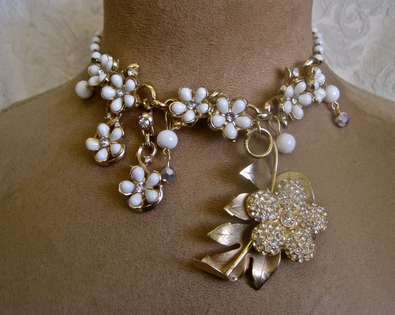Full Bloom: Flower Choker Vintage Assemblage Necklace White - Etsy