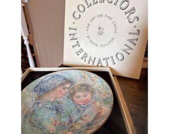 Colette And Child Edna Hibel Royal Doulton 1973 Plate IN BOX Original
