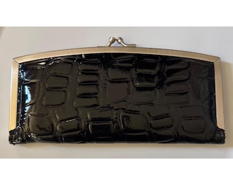 Vintage Black Kisslock Wallet Silver Hardware EUC Clutch