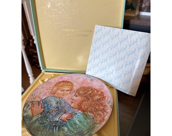 Kathleen And Child Edna Hibel Royal Doulton 1981 Plate IN BOX Original Paperwork