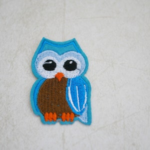 Small Embroidered Owl Patch Sew On Iron On Owl Patch (1 Patch)