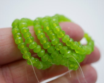 Glaskraal Donut Rondelle kraal Facetgeslepen kleine kraal 5 x 3 mm Heldergroen neongroen (30 kralen) 100619