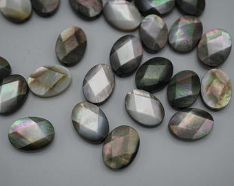 Zwart parelmoer facetgeslepen schelpkralen 14 x 10 mm met gat (10 kralen)
