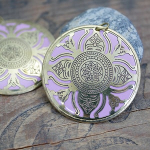 Lightweight Ornate Brass Pendant with Pink Leather Backing 2 Inch Diameter (1 pcs) KA5