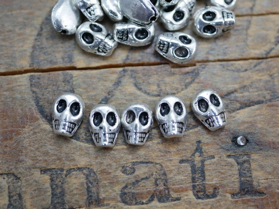 Tiny Pewter Skull Beads: Silver Charms, 8x6mm (24 Beads)