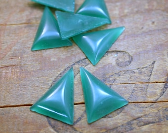 Strass art-decoglas Strass driehoek 18 x 23 mm groen jadeglas (2) J177