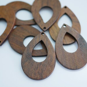 Zola Elements Open Cut Wood Teardrop Component 38x25mm (2 pcs) #11235