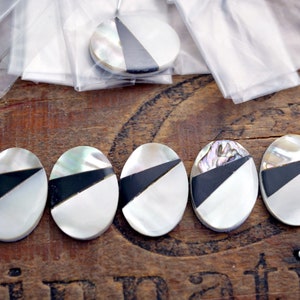 Vintage Shell Inlay Cabochons 18x13mm Abalone Shell Inlay (2) MA10